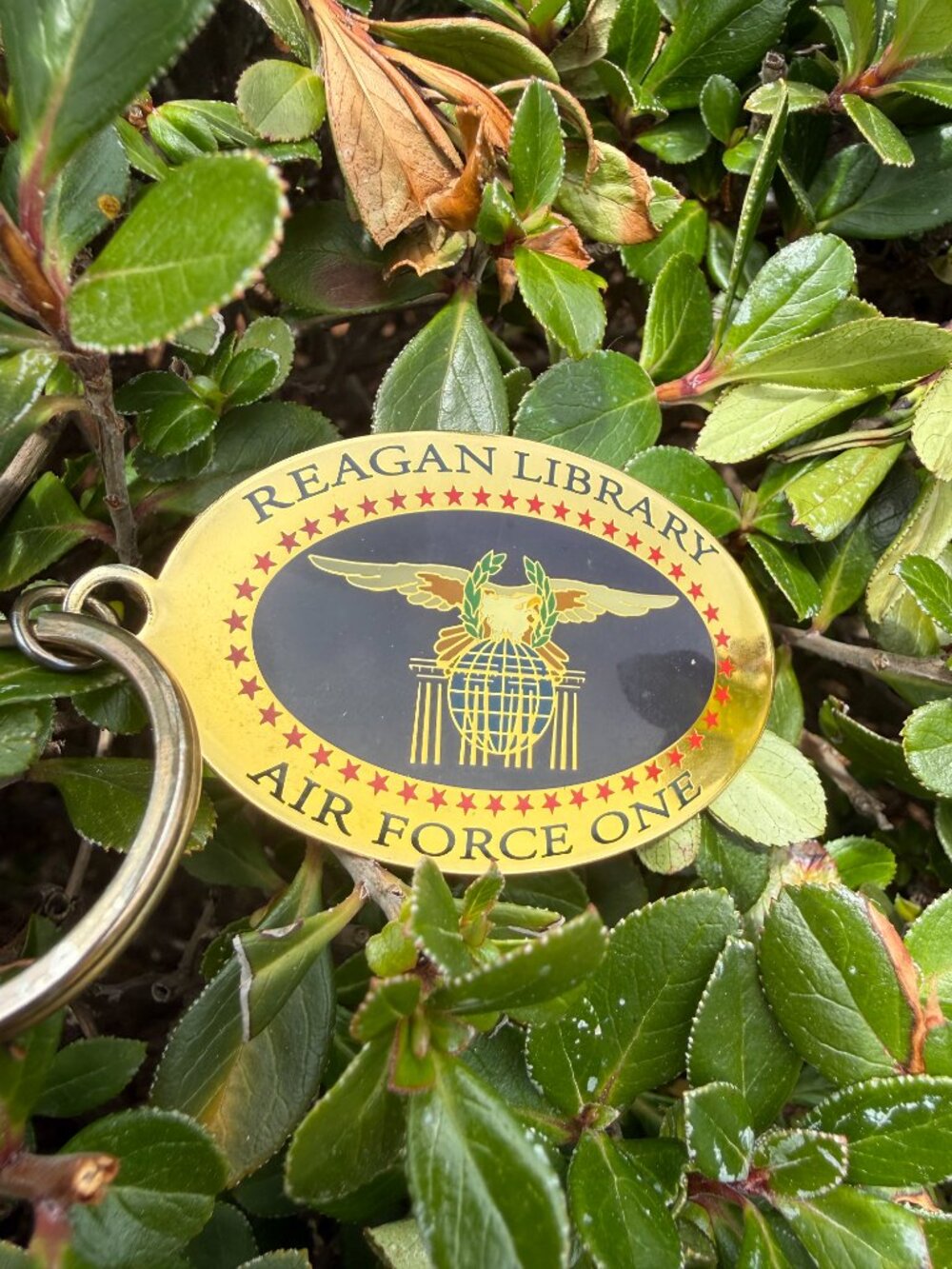 Reagan Library Air Force One Keychain - Picture 3 of 4